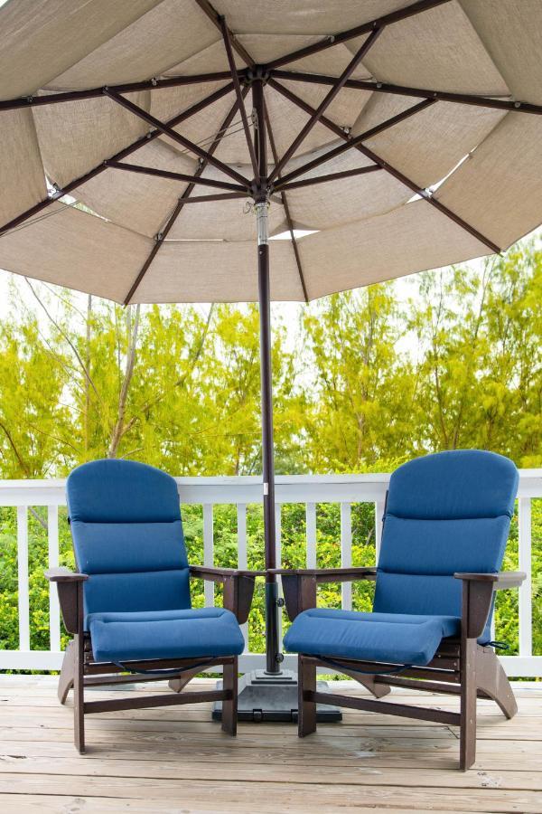 Sheer Bliss Beachview Apt #2 George Town Ngoại thất bức ảnh